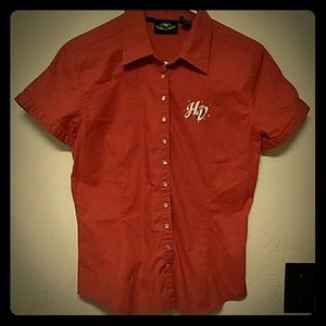 Harley Davidson pearl snap shirt.